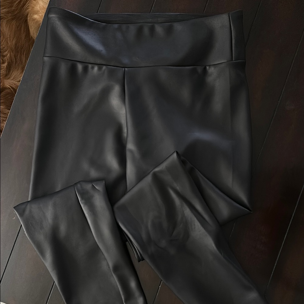 Sleek Black Faux Leather Leggings